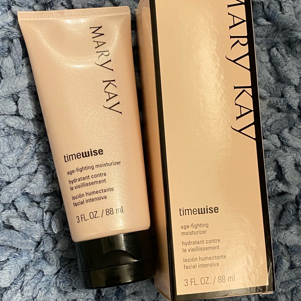 Mary Kay Age Frighting Moisturizer